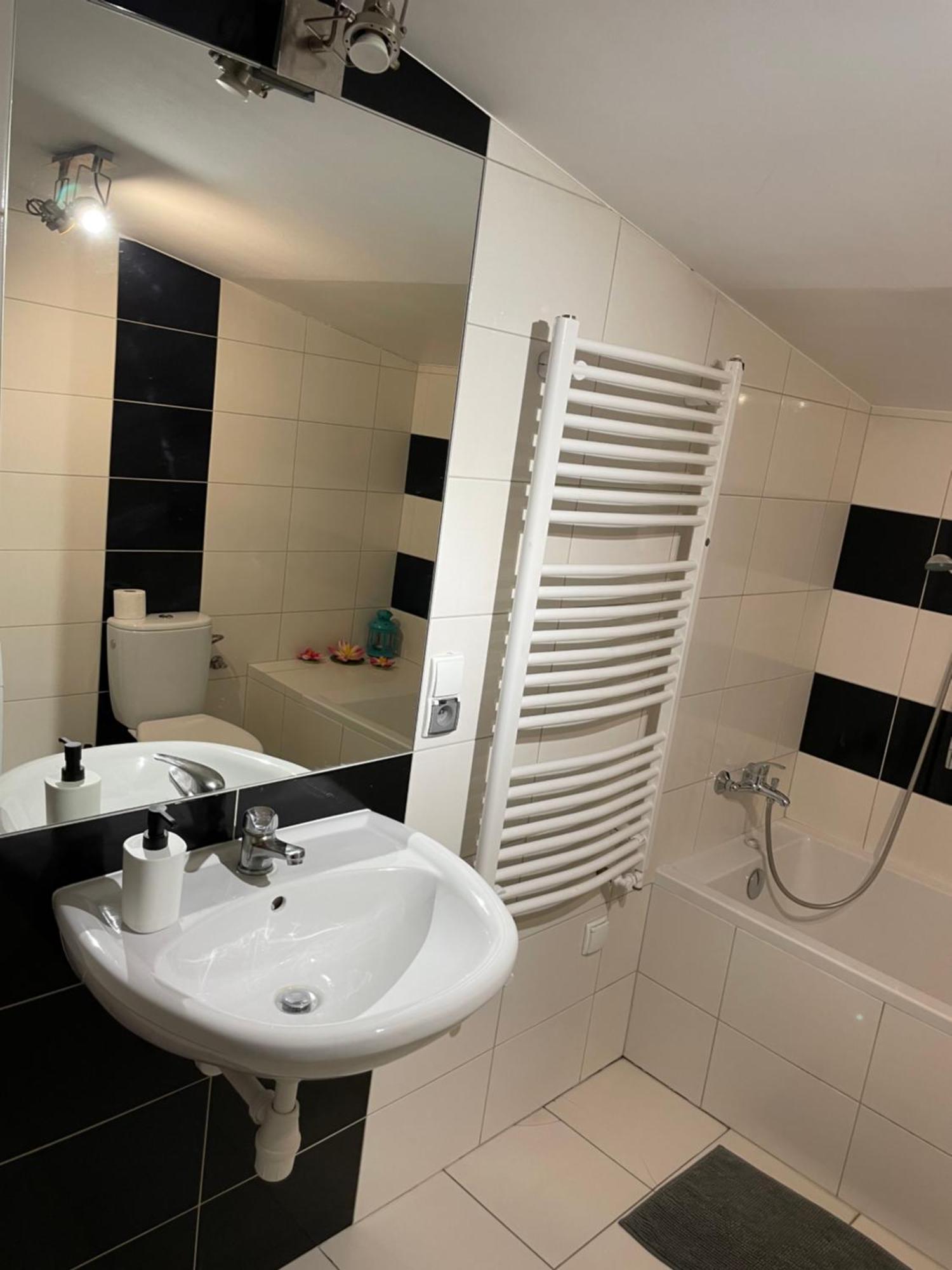 Apartament Szafir 4B Rzeszow Bagian luar foto